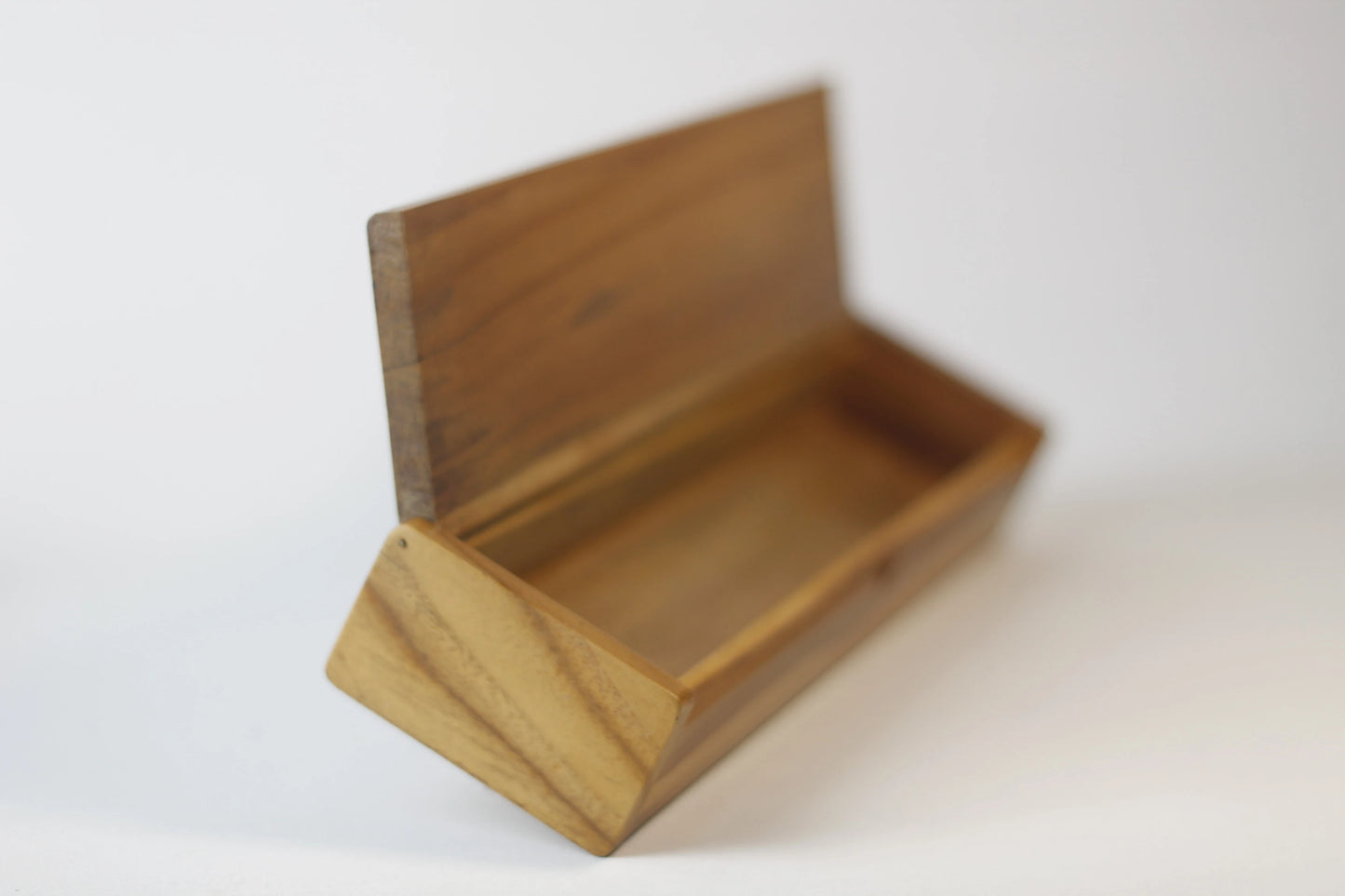 side hinge and joint detail teak wood box craftsmanship